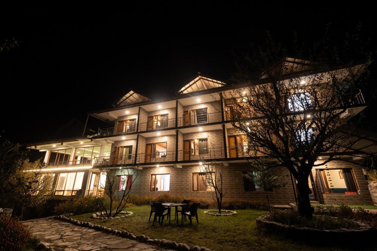 Aroha Residency- A Countryside Resort Manāli Buitenkant foto