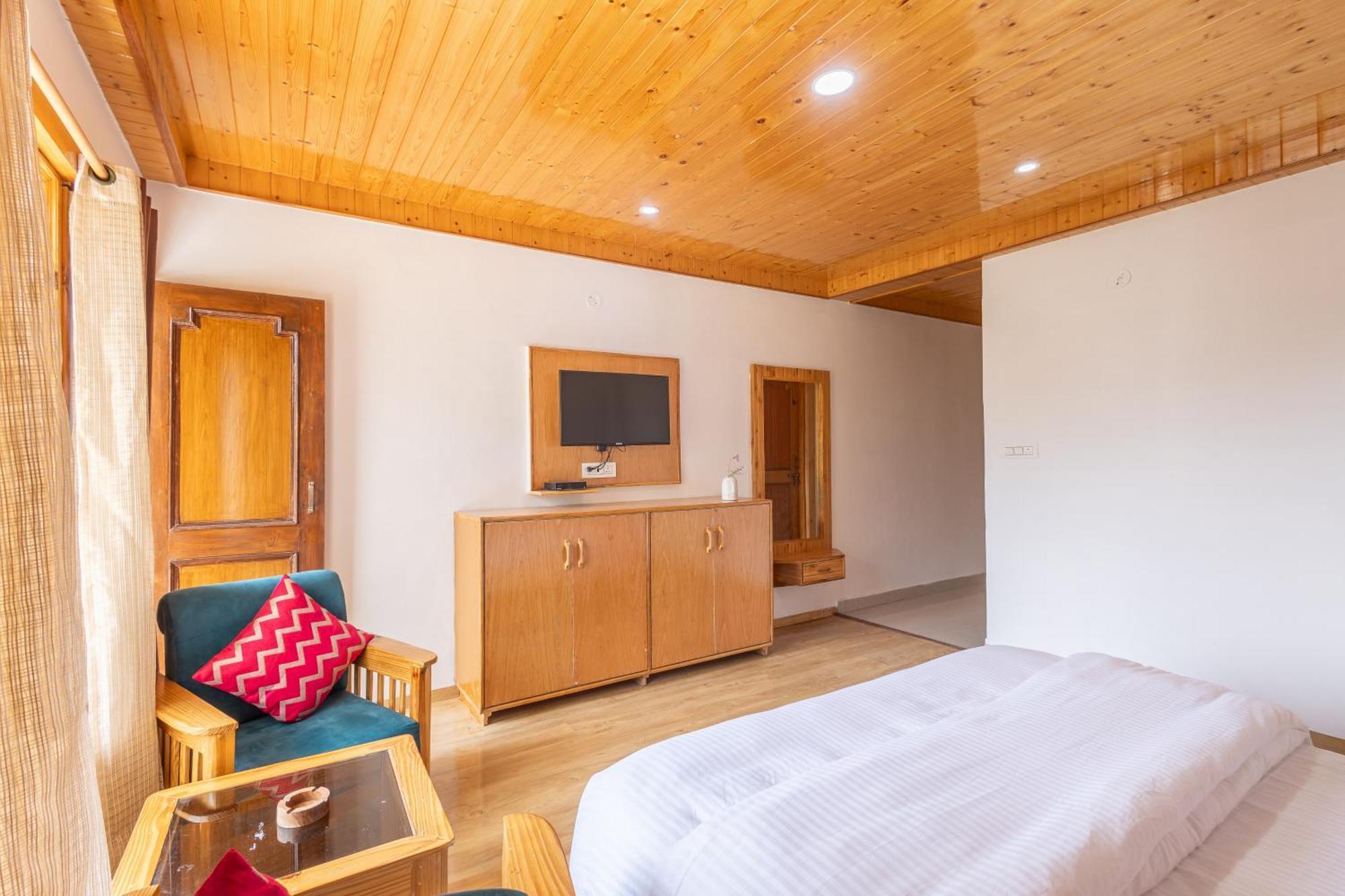 Aroha Residency- A Countryside Resort Manāli Buitenkant foto